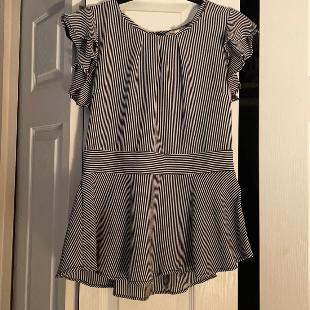 Monteau Flared Bottom Striped Blouse w/ Back Button Enclosure, Size XL